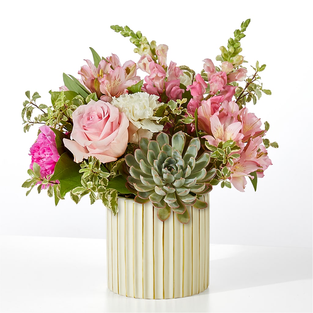 Magenta Musings Bouquet – Green Leaf, West Springfield MA