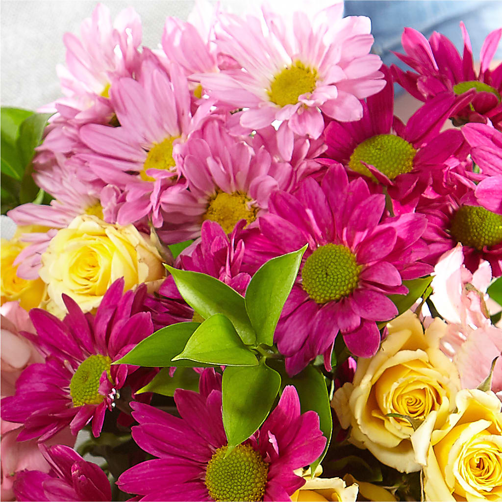 Florist Original Mixed Bouquet – Green Leaf, West Springfield MA