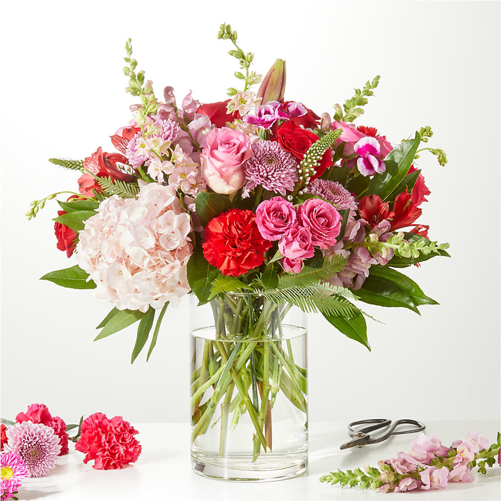Swooning Over You - A Luxury Florist Original – Green Leaf, West Springfield MA