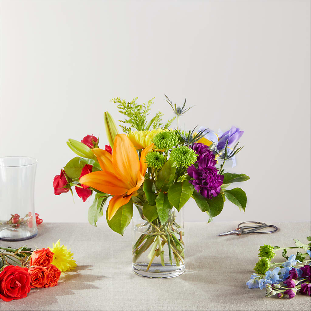 Summer Spectra - A Florist Original – Green Leaf, West Springfield MA