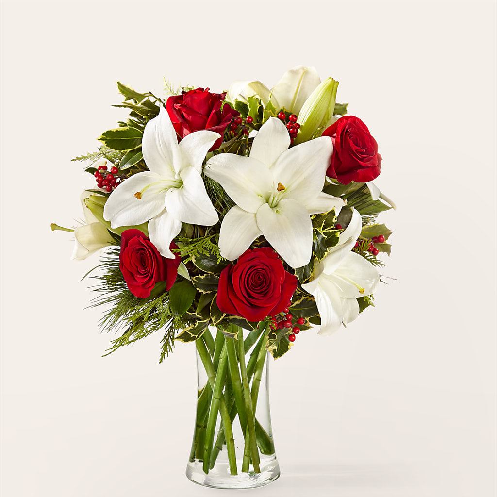 Sparkling Snowflakes Bouquet – Green Leaf, West Springfield MA