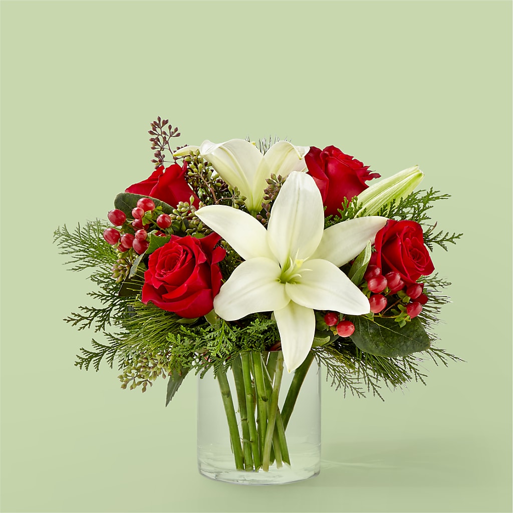 Glittering Lights Bouquet – Green Leaf, West Springfield MA