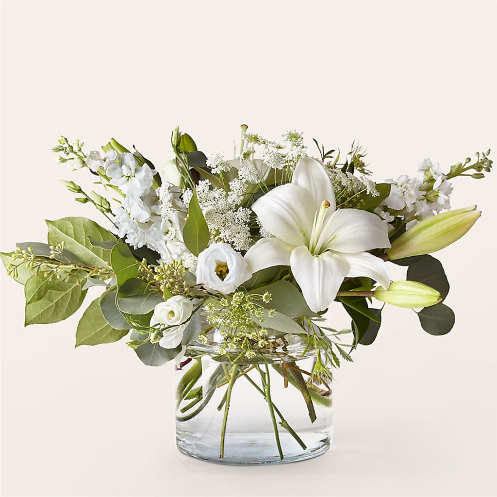 Alluring Elegance Bouquet – Green Leaf, West Springfield MA