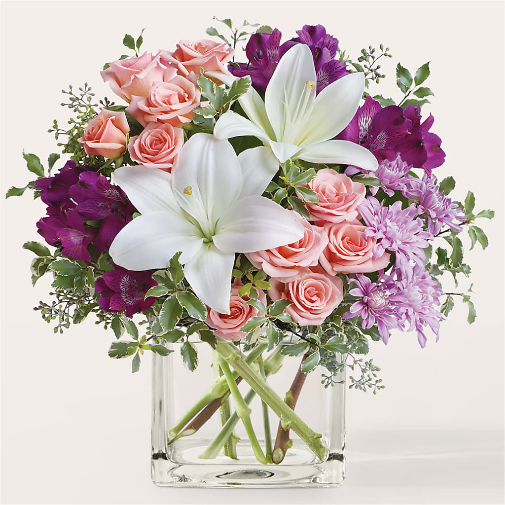 Mani Pedi Bouquet – Green Leaf, West Springfield MA