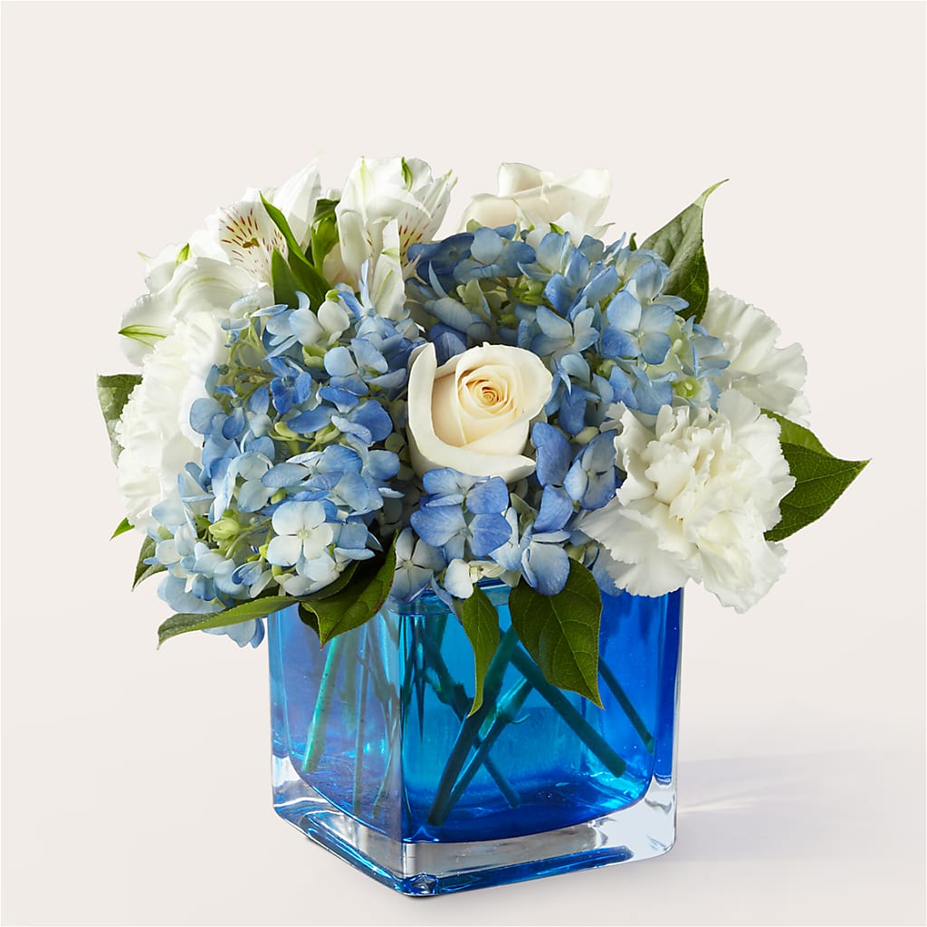 Soothing Waters Bouquet – Green Leaf, West Springfield MA