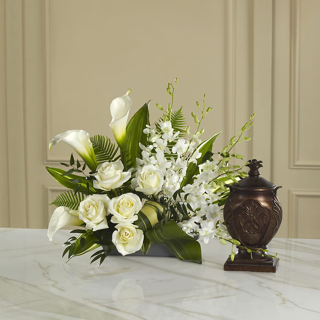 At Peace Arrangement – Green Leaf, West Springfield MA