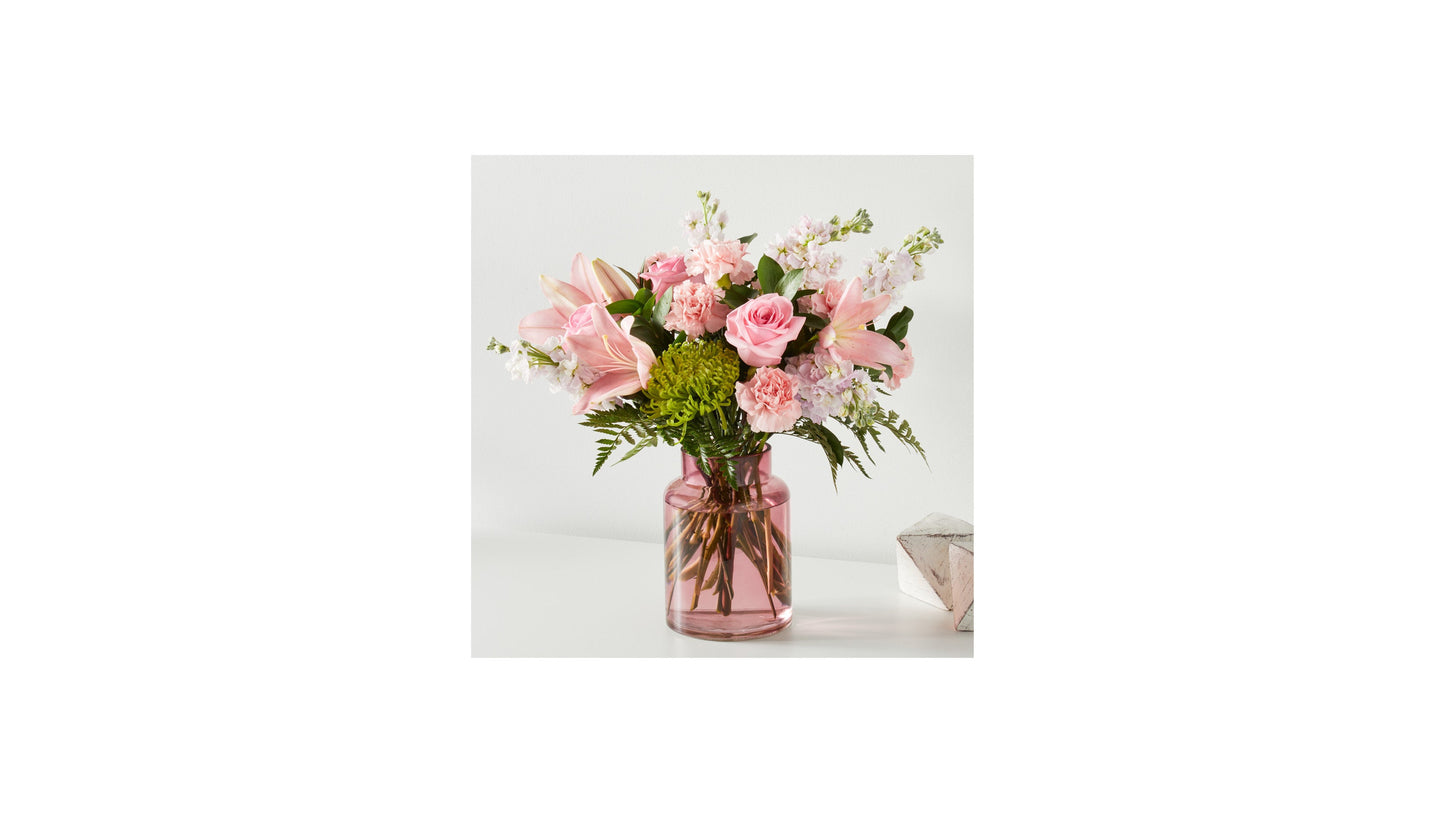 Pretty in Pink Bouquet – Green Leaf, West Springfield MA
