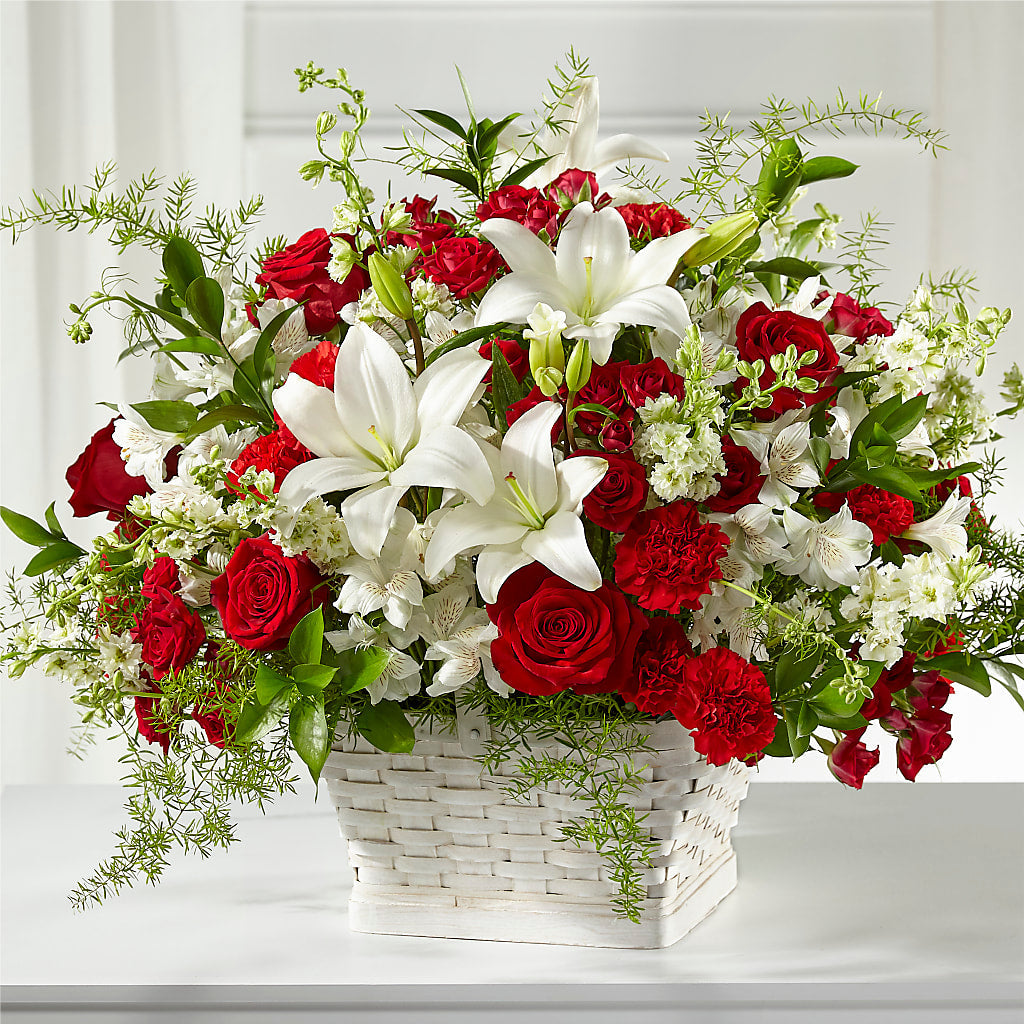 Sentiments of Love Arrangement – Green Leaf, West Springfield MA