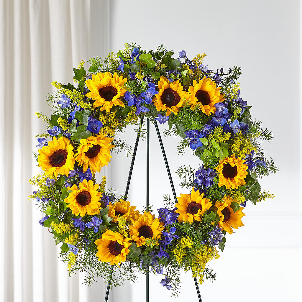 Bright Rays Wreath – Green Leaf, West Springfield MA