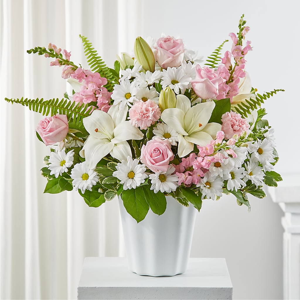 Soft Touch Tabletop Basket – Green Leaf, West Springfield MA