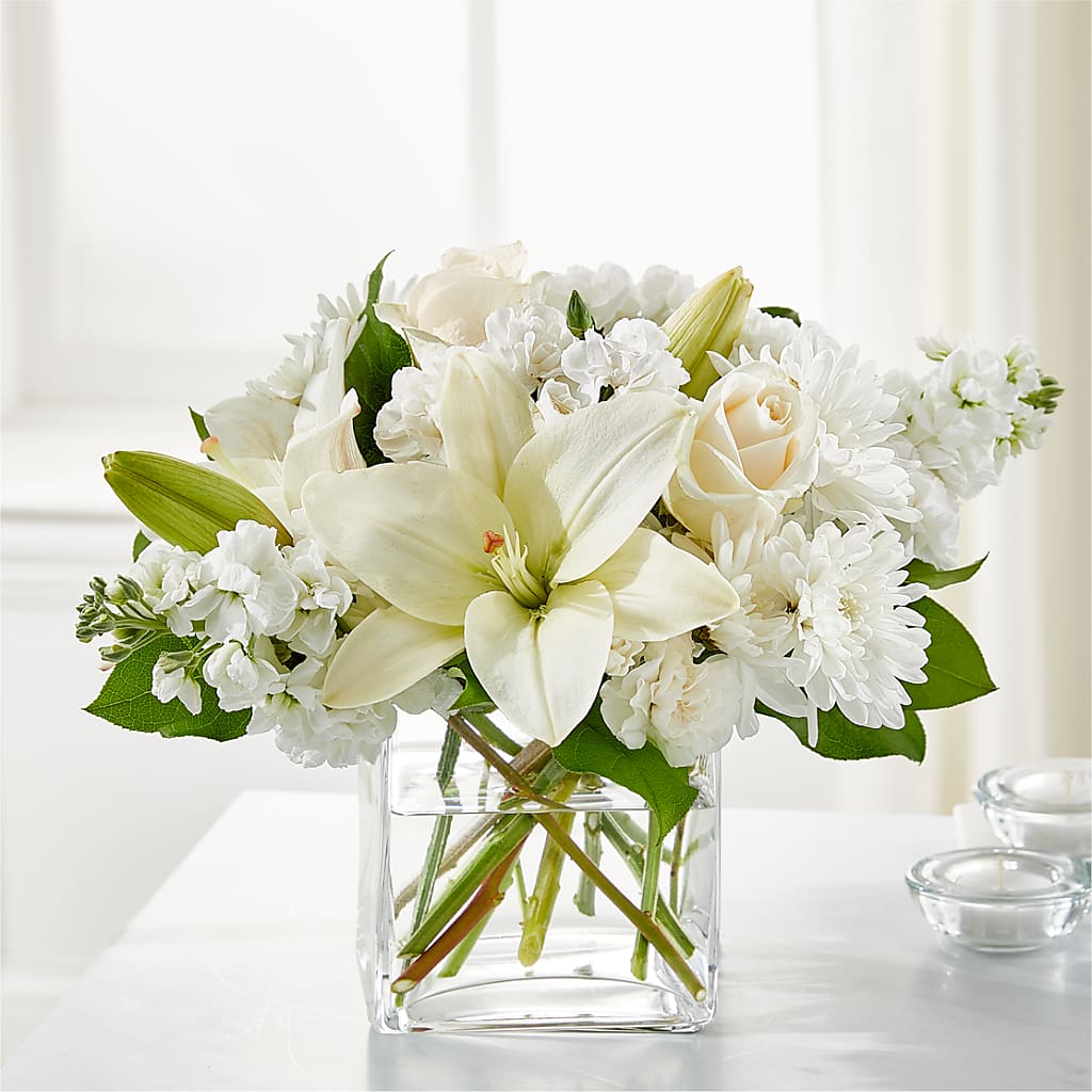Gentle Breeze Bouquet – Green Leaf, West Springfield MA