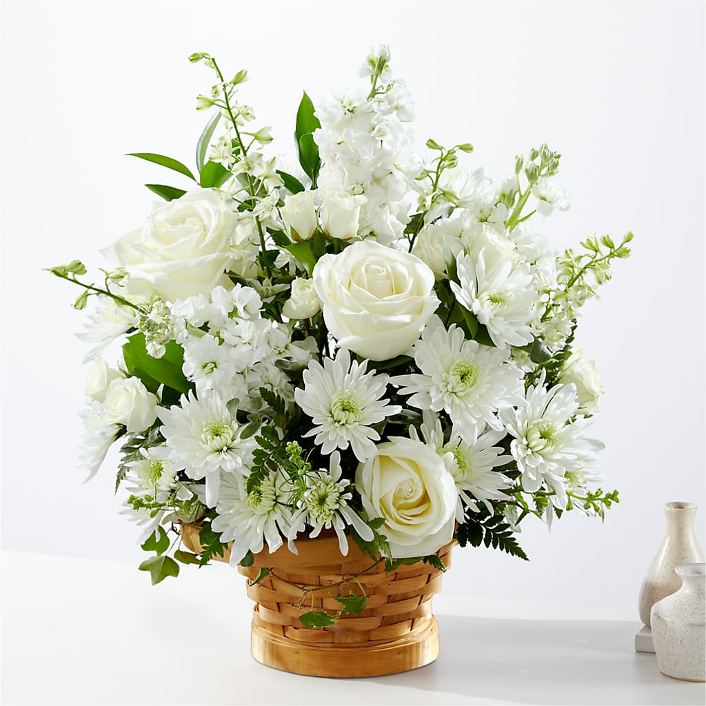 Heartfelt Condolences Arrangement – Green Leaf, West Springfield MA