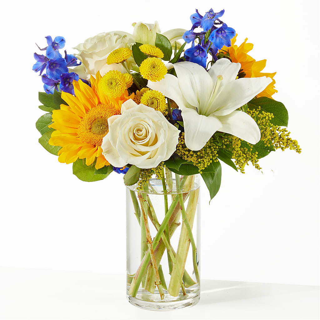 Stargazing Bouquet – Green Leaf, West Springfield MA