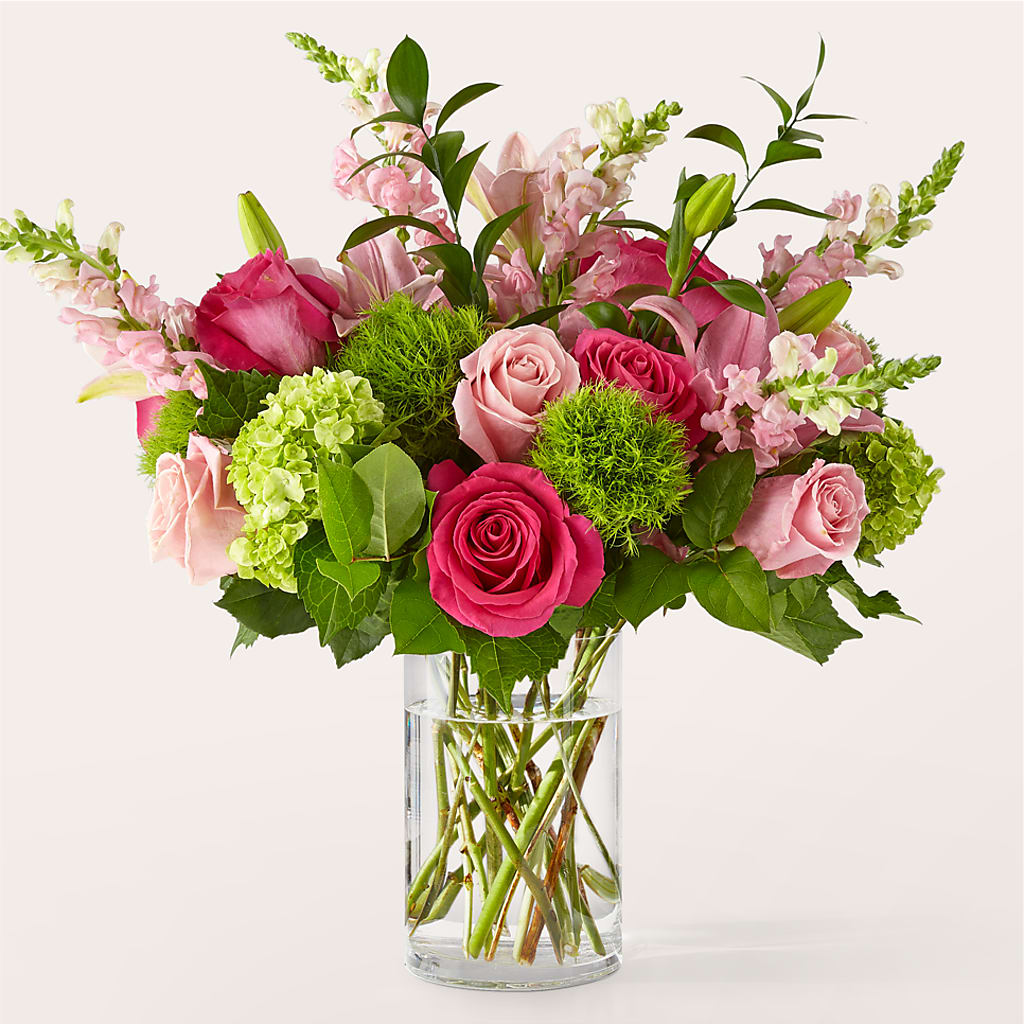 Fit for a Queen Luxury Bouquet – Green Leaf, West Springfield MA