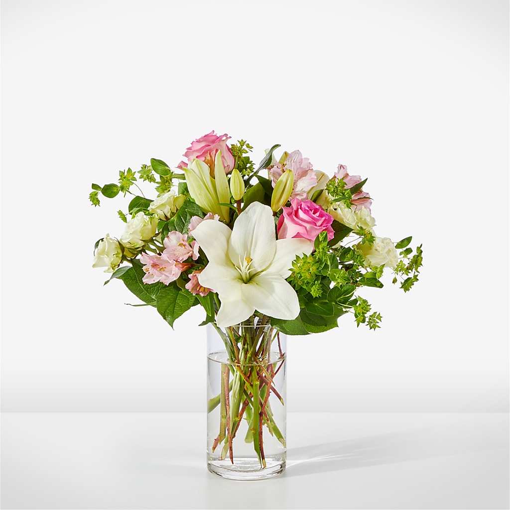 Fondly Bouquet – Green Leaf, West Springfield MA