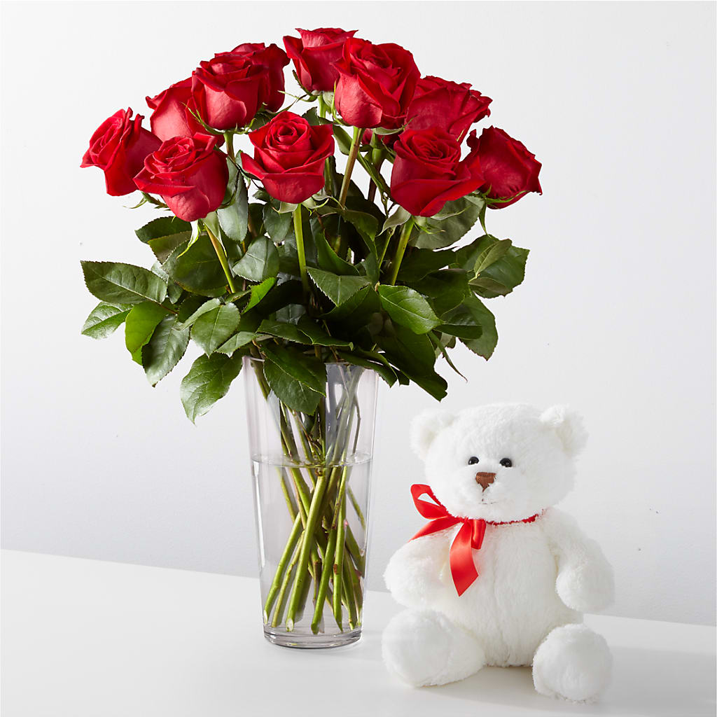 Romantic Long Stem Red Rose Bouquet Bundles –  Green Leaf, West Springfield MA