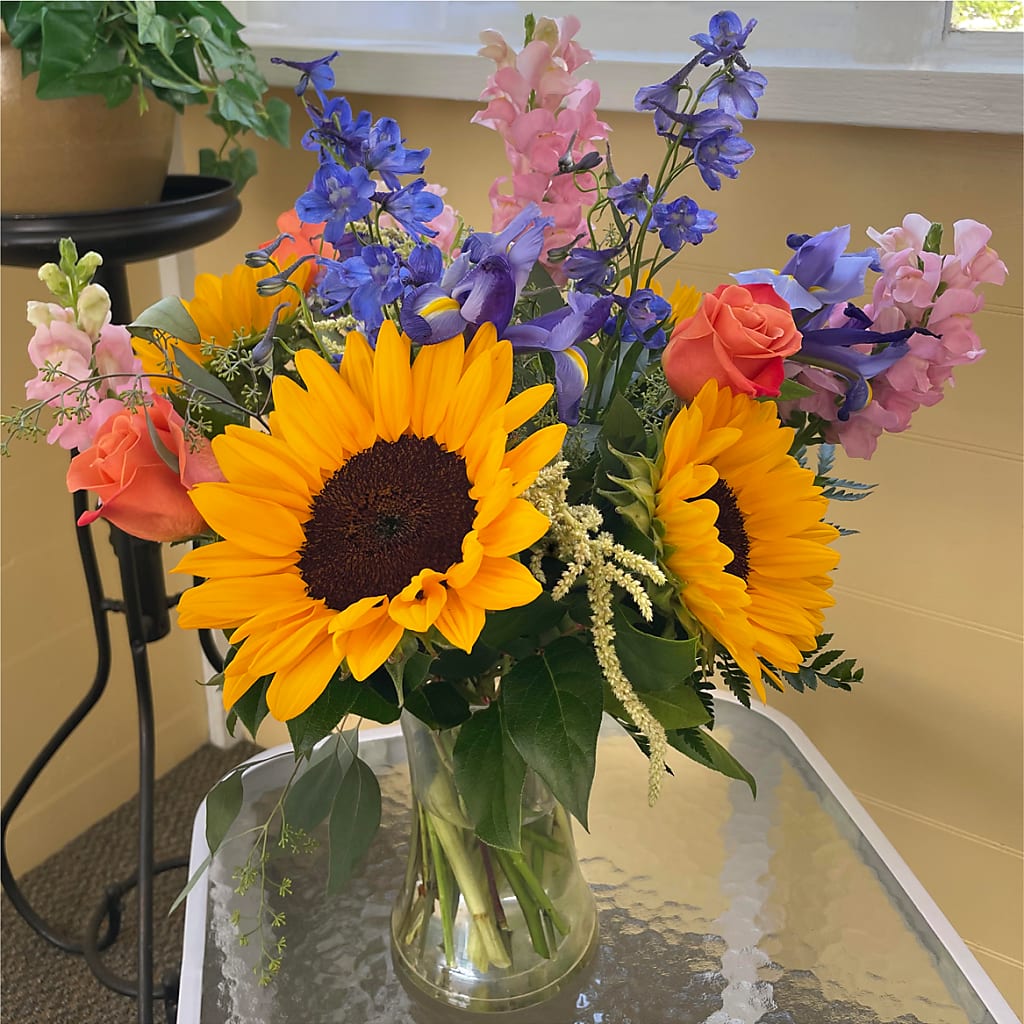Rays of Life Bouquet –  Green Leaf, West Springfield MA