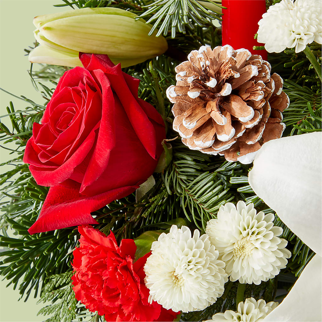 Seasonal Festivities Centerpiece –  Green Leaf, West Springfield MA