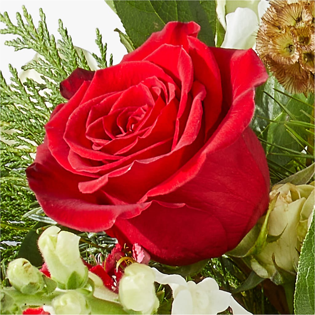 Deck the Halls Bouquet –  Green Leaf, West Springfield MA
