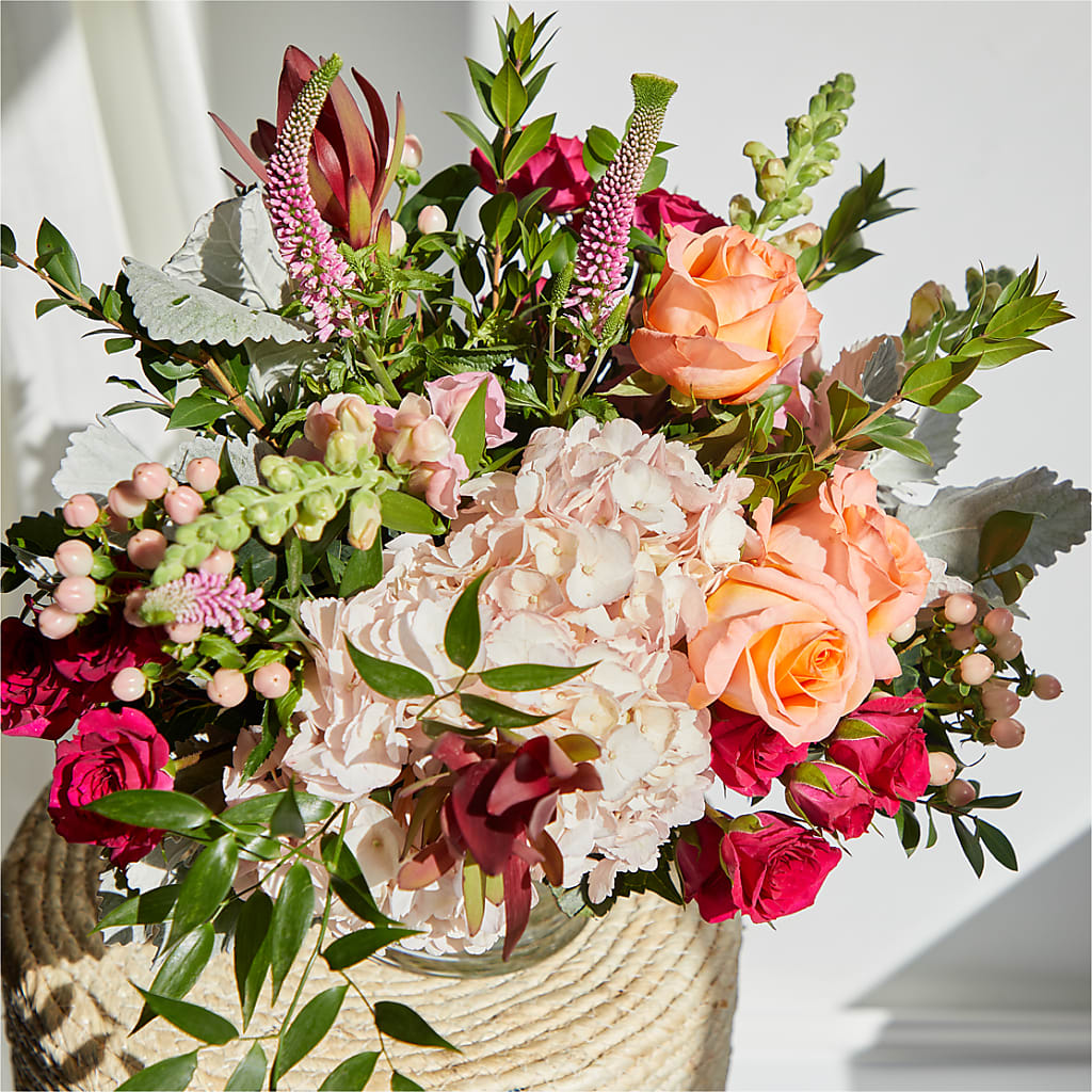 Glitz & Glam Bouquet –  Green Leaf, West Springfield MA